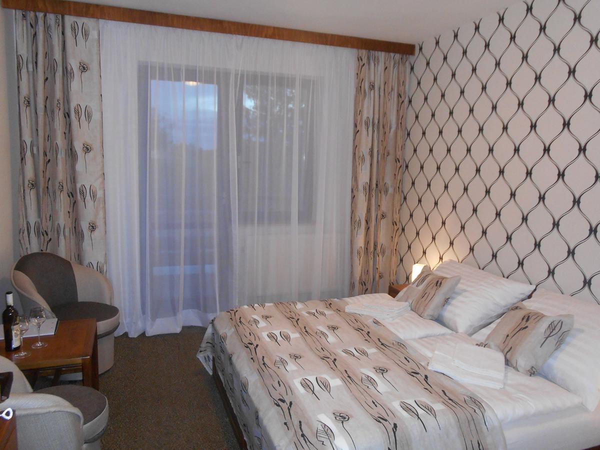 Hotel Bitov Ngoại thất bức ảnh