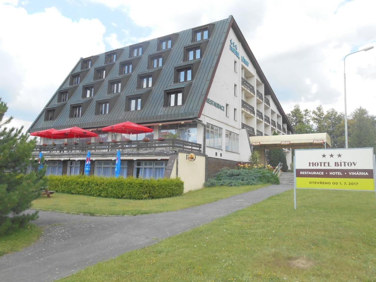 Hotel Bitov Ngoại thất bức ảnh